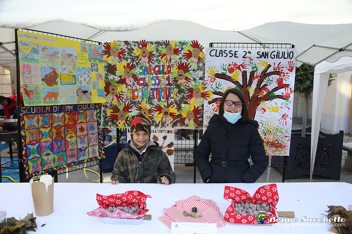 VBS_5537 - 10.ma Fiera Nazionale del Tartufo e Fiera dei Santi.jpg